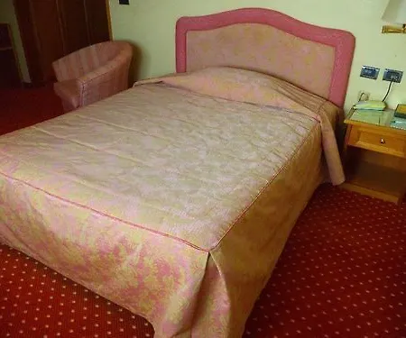 호텔 Valdarno 몬테바르치